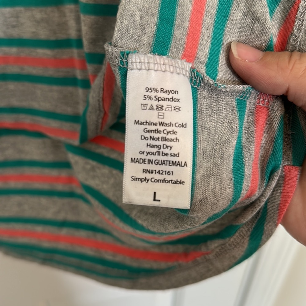 Lularoe Irma‎ Large - Picture 4 of 4